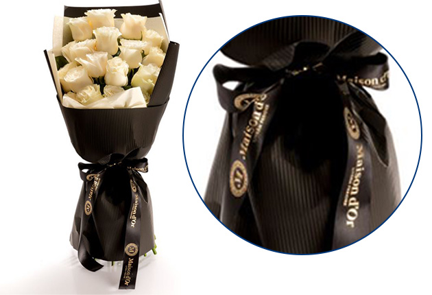 Gold Hotfoil ribbon satin Amydor320
